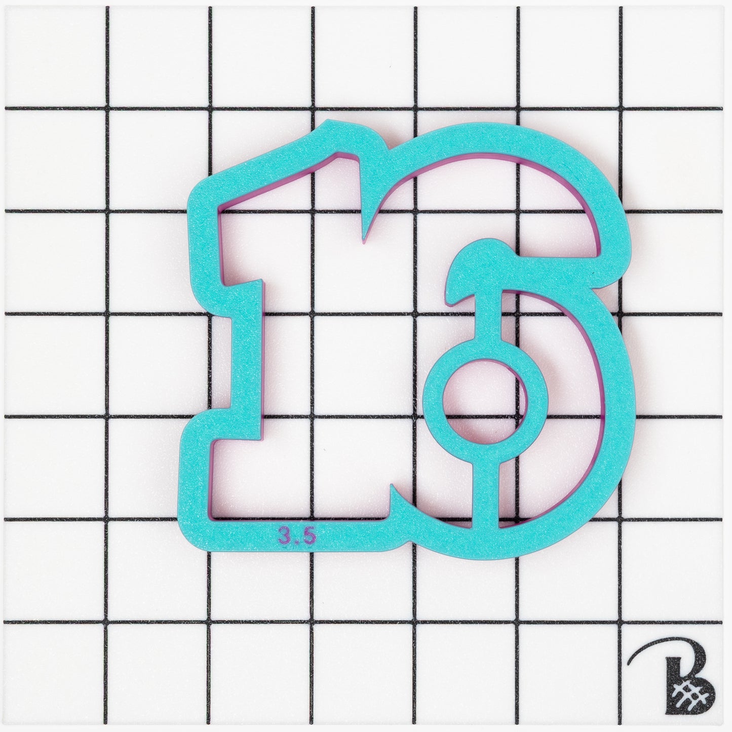 16/Number Sixteen Cookie Cutter