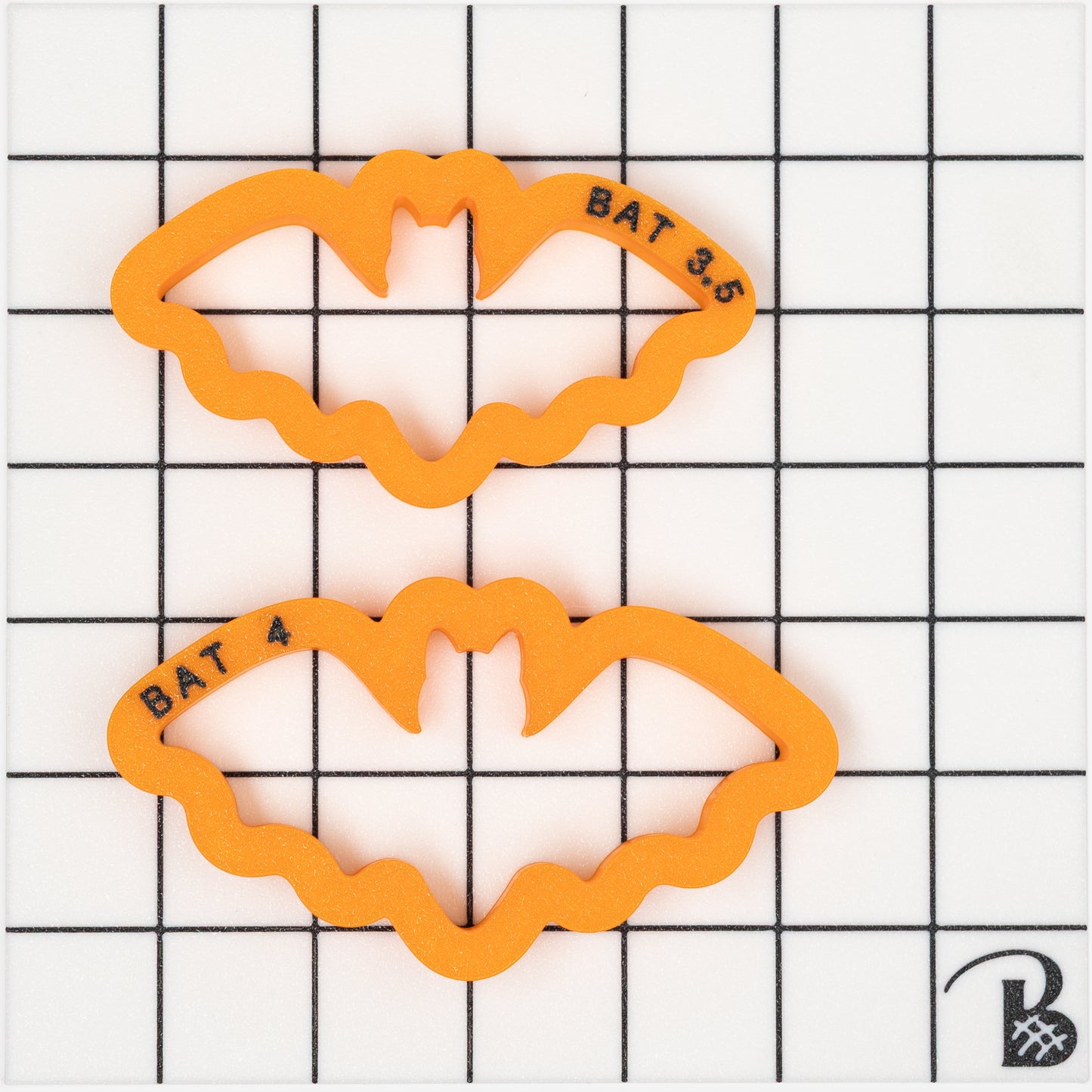 Bat Cookie Cutter (recommend sizing up)