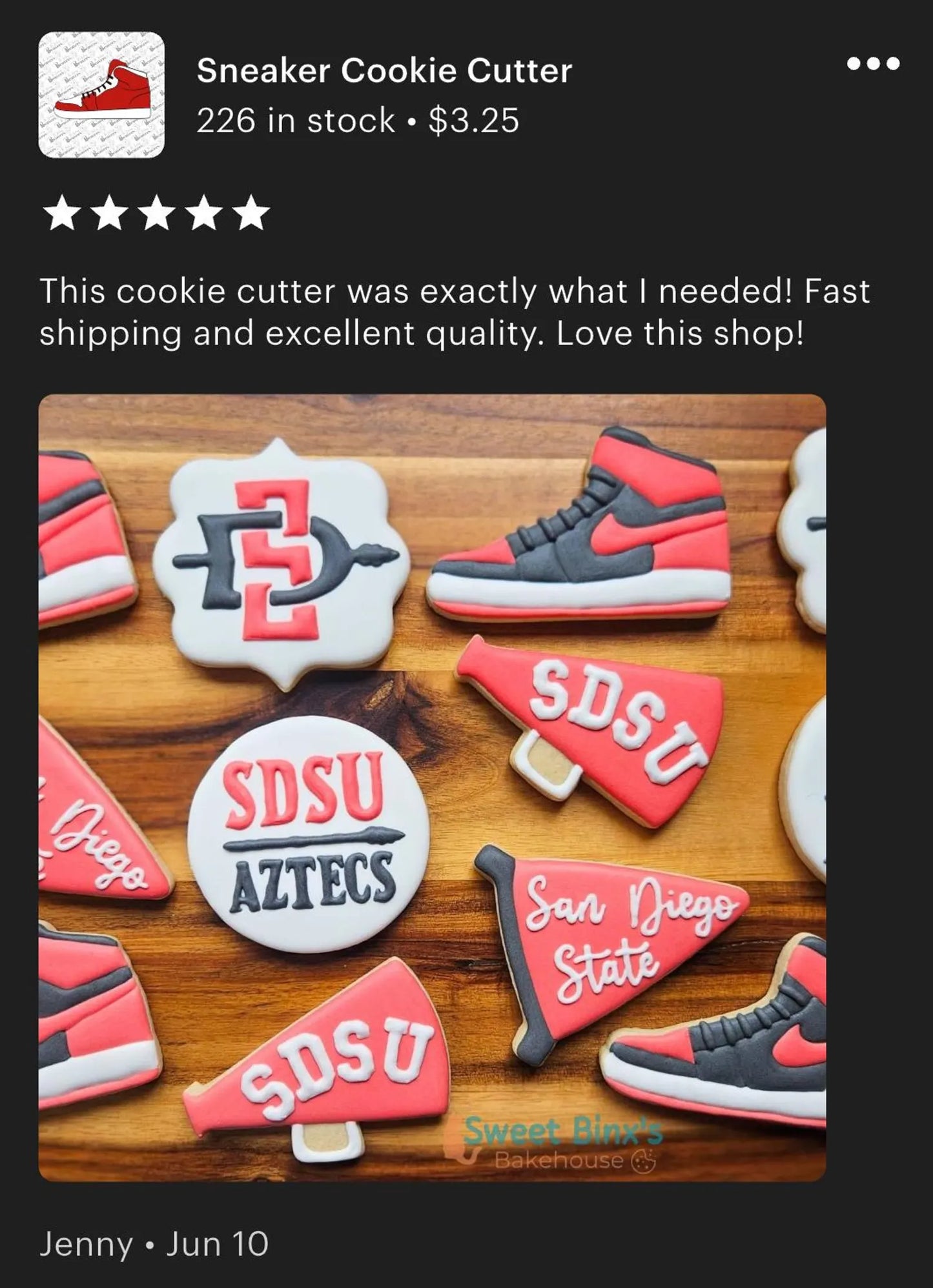 Sneaker Cookie Cutter (recommend sizing up)