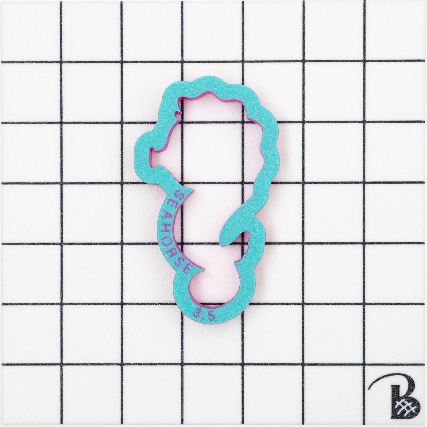 Seahorse with Pointy Spine Cookie Cutter