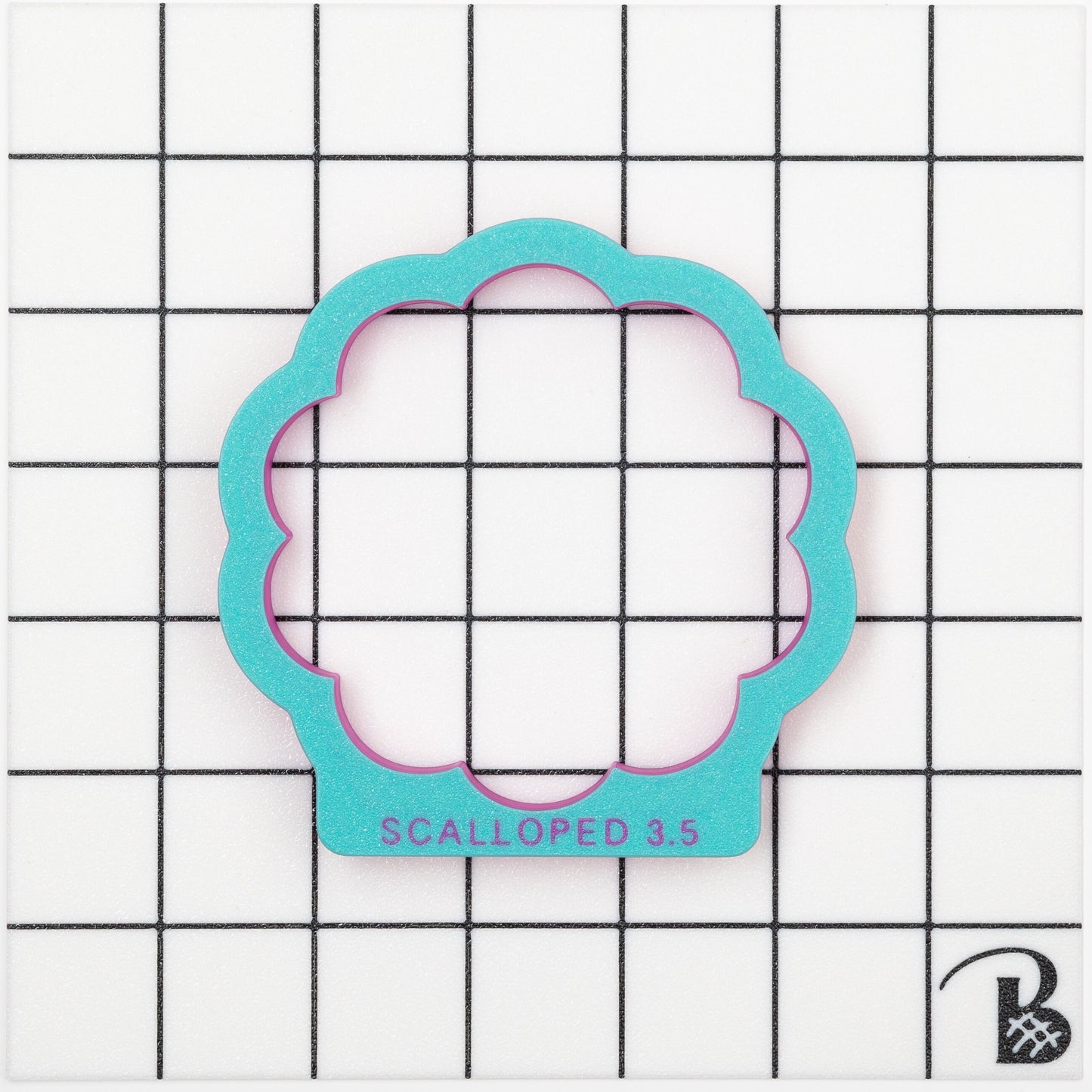 Scalloped Edge Circle Plaque Cookie Cutter