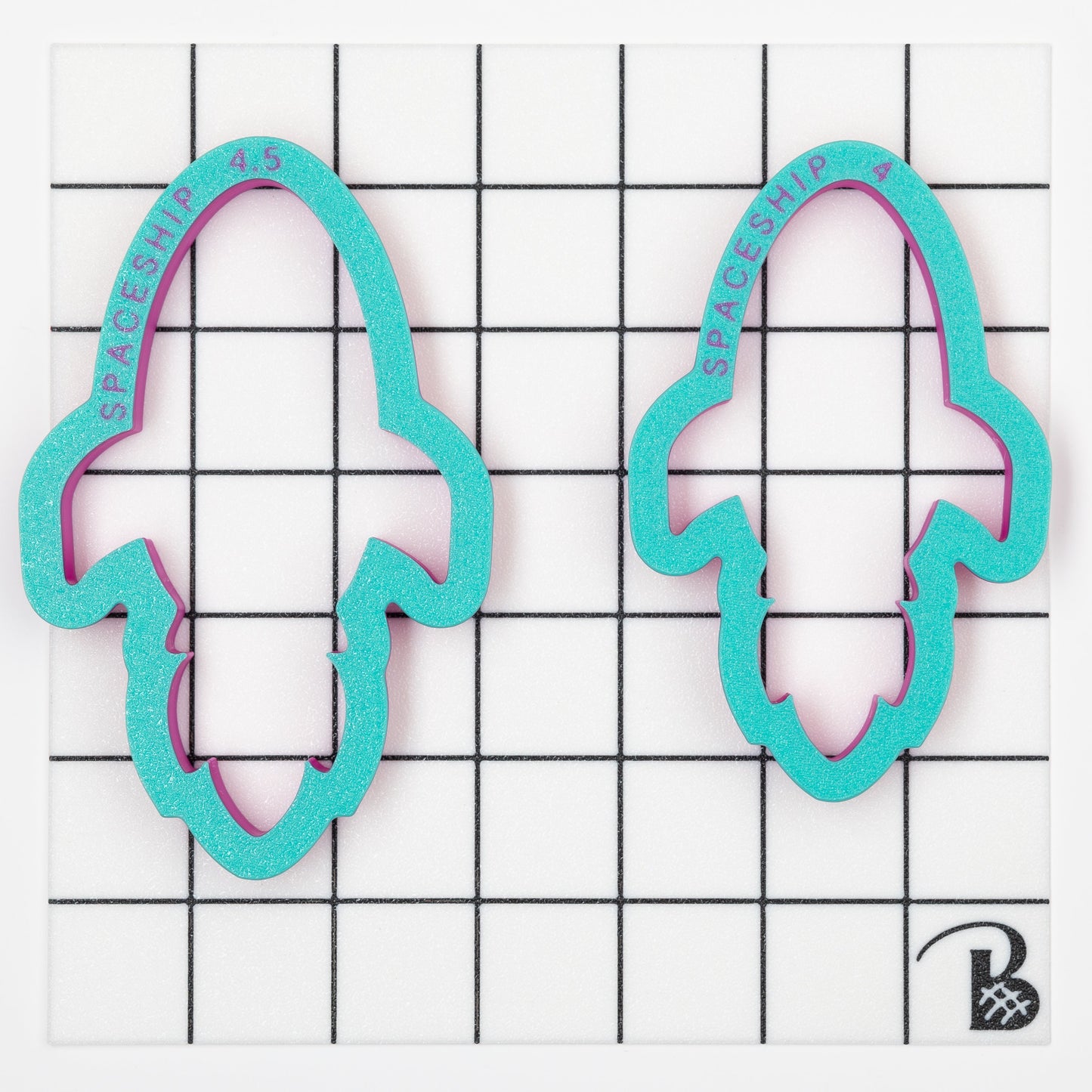 SpaceShip Cookie Cutter (recommend sizing up)