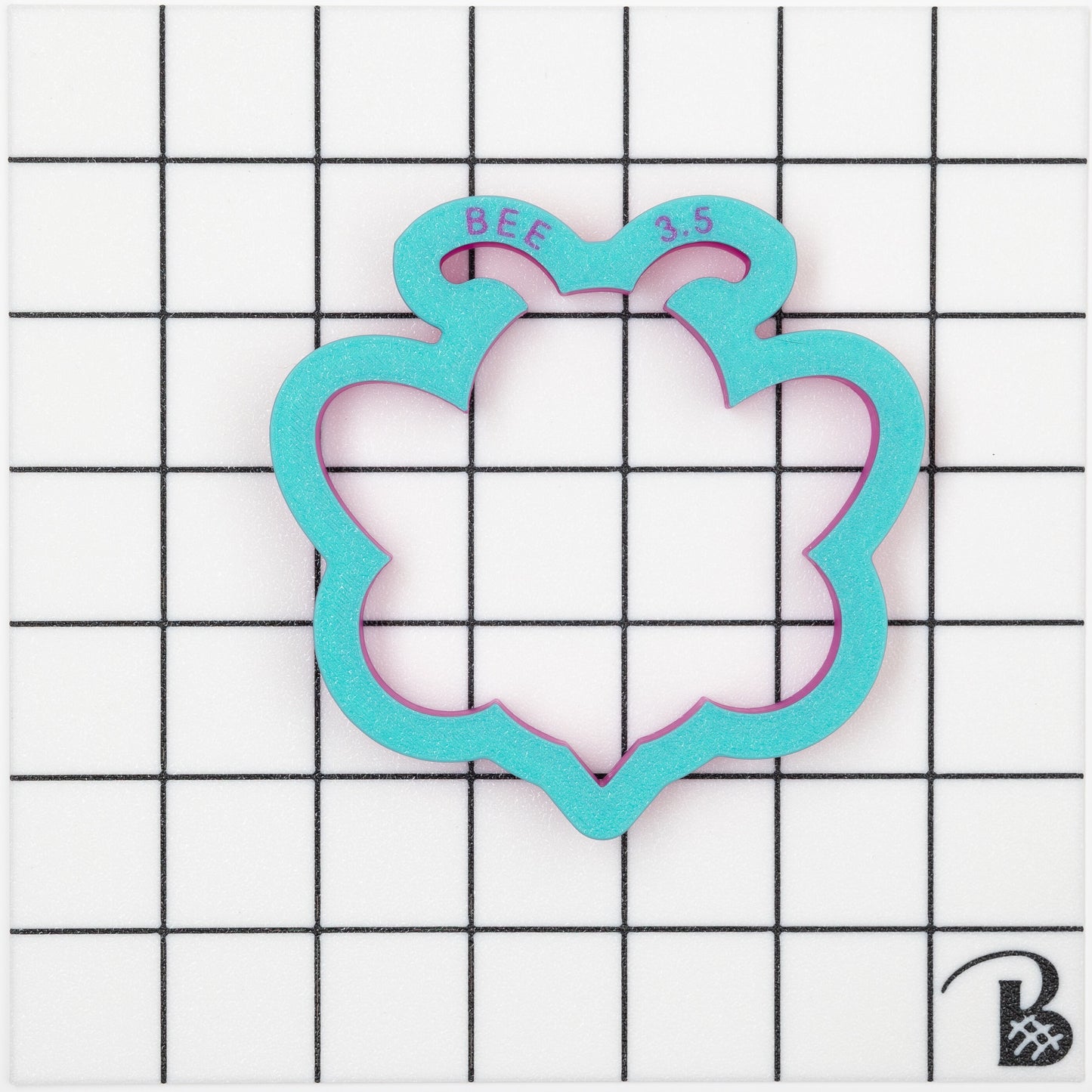 Cutie Bee Cookie Cutter