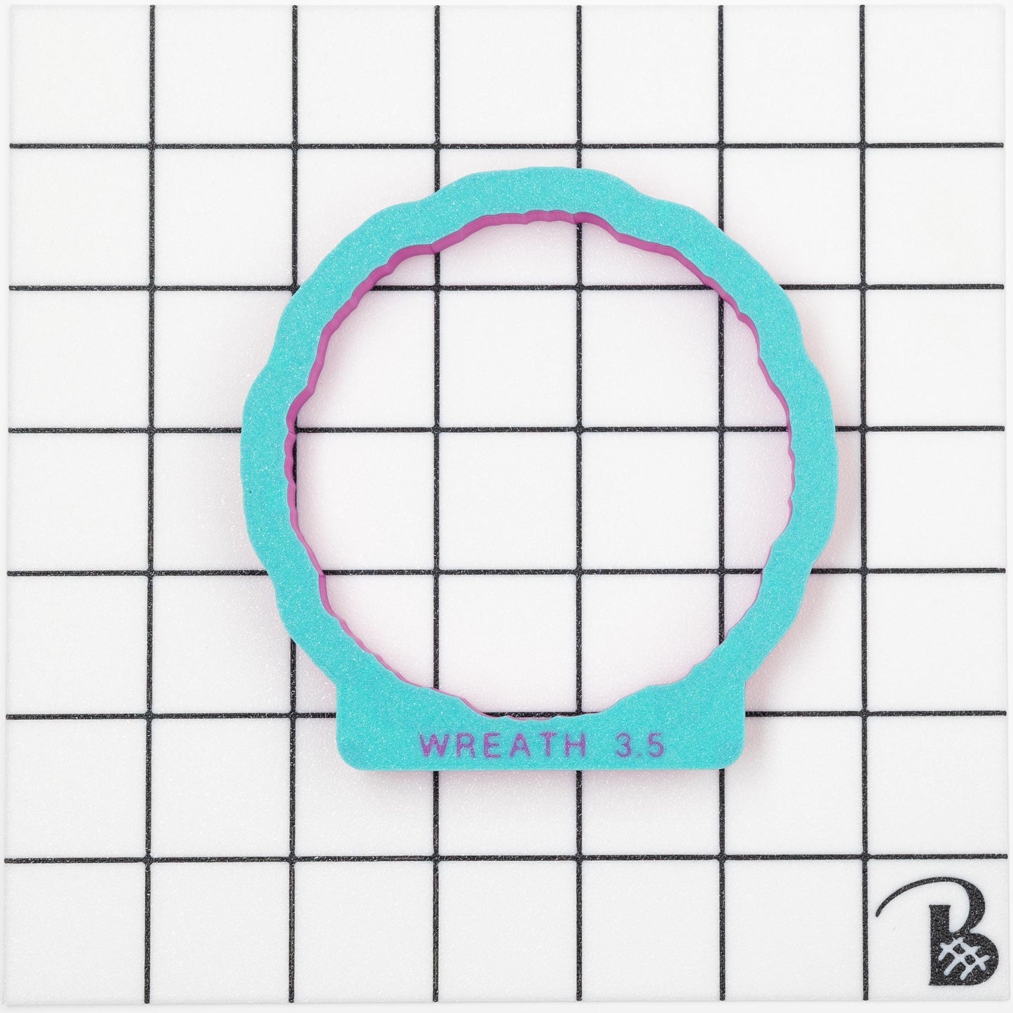 Wreath Decoration Cookie Cutter (with or without center cut out)