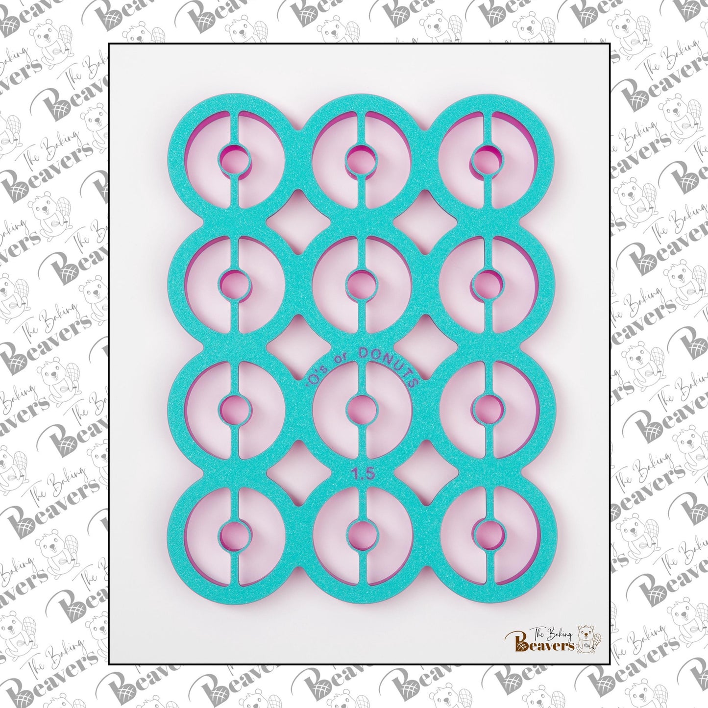 O (as in X's and O's) and DONUT Multi Cookie Cutter with Center Cut Out (Cuts multiple cookies at Once) (Optional Plunger)