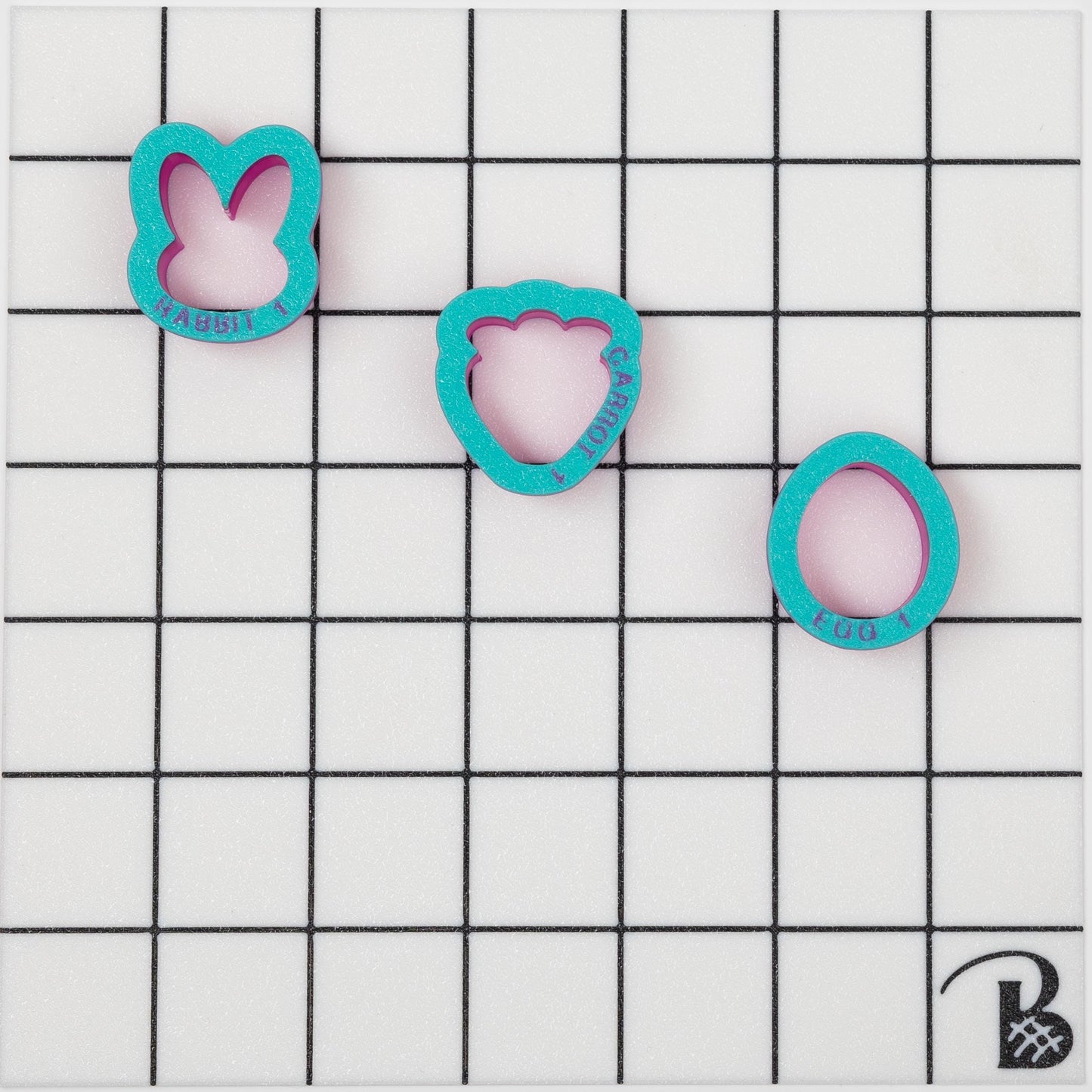 Easter Tic Tac Toe with Micro Cutter Playing Pieces Set