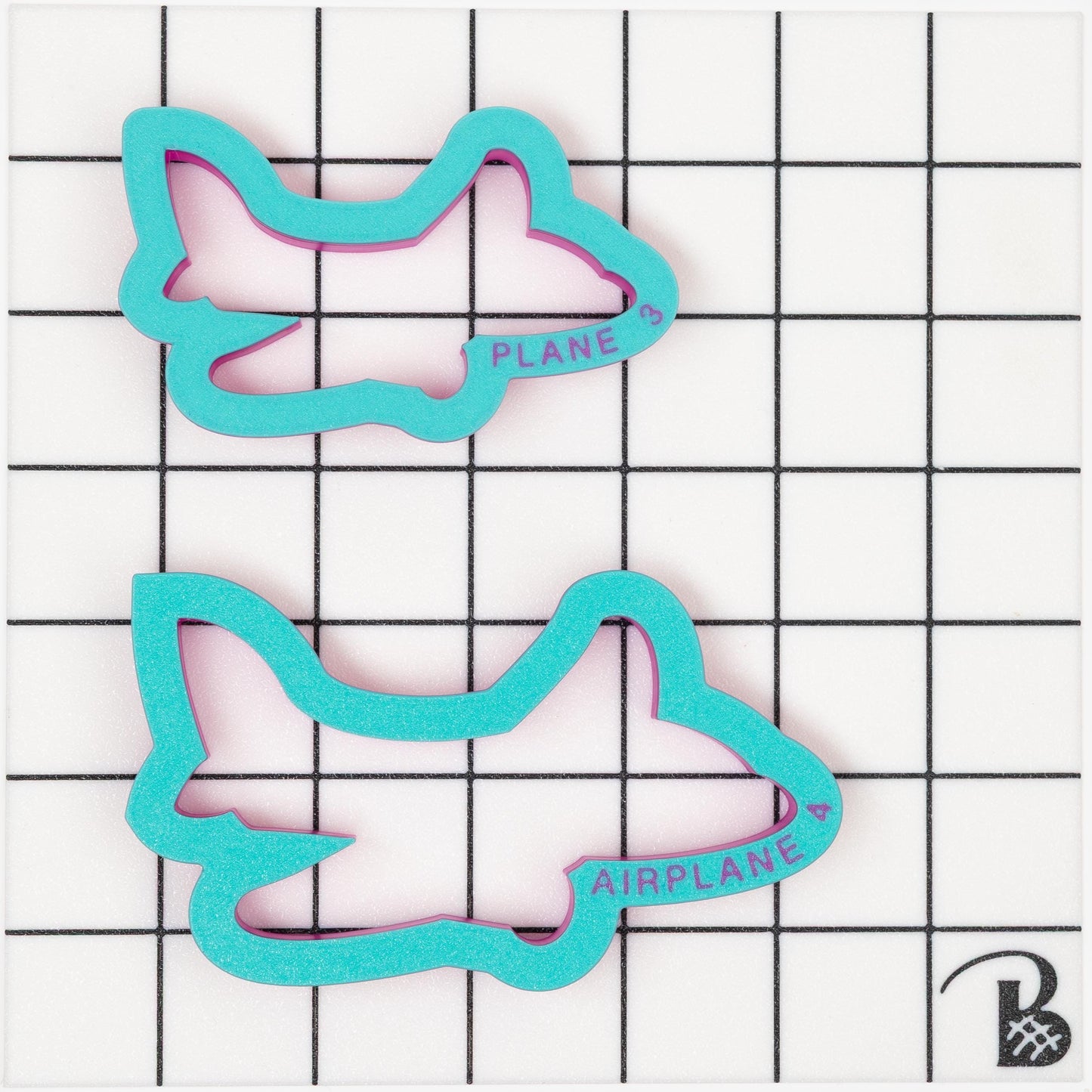 Air Plane Cookie Cutter (recommend sizing up)