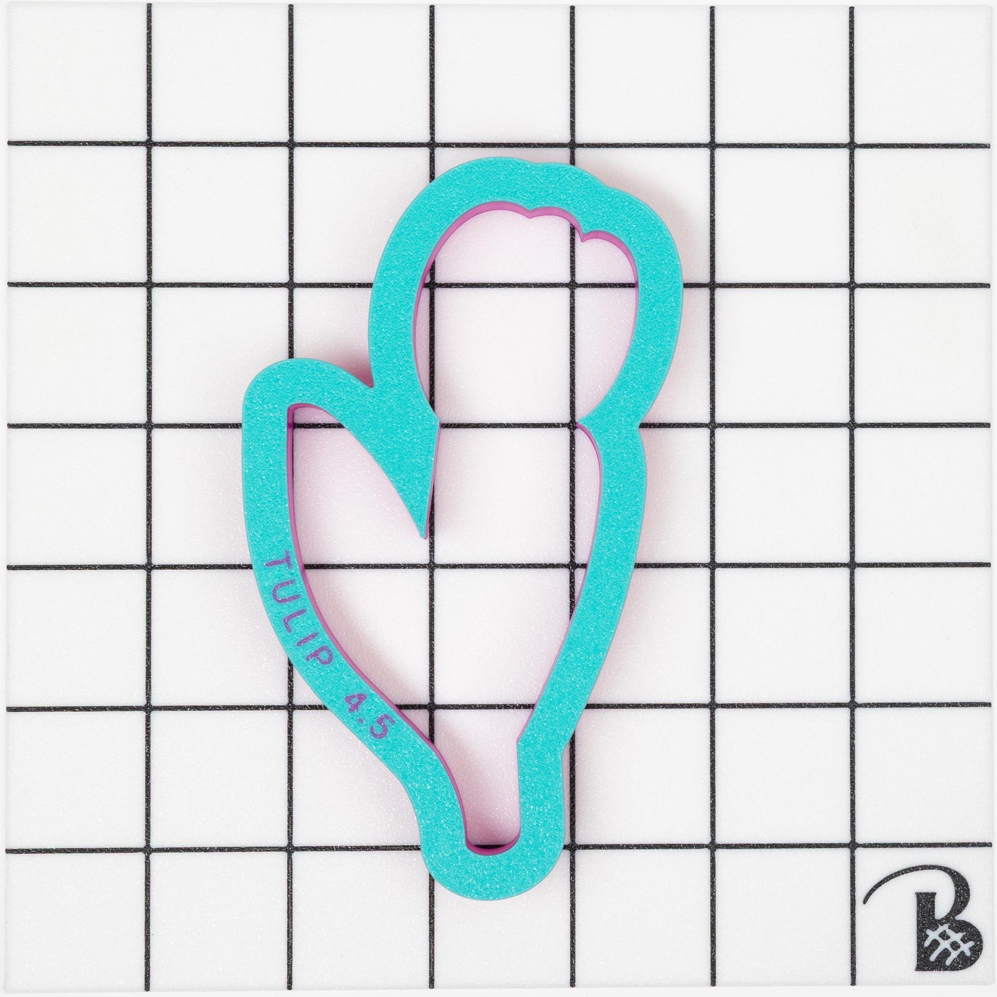 Tulip Cookie Cutter (realistic) (recommend sizing up)