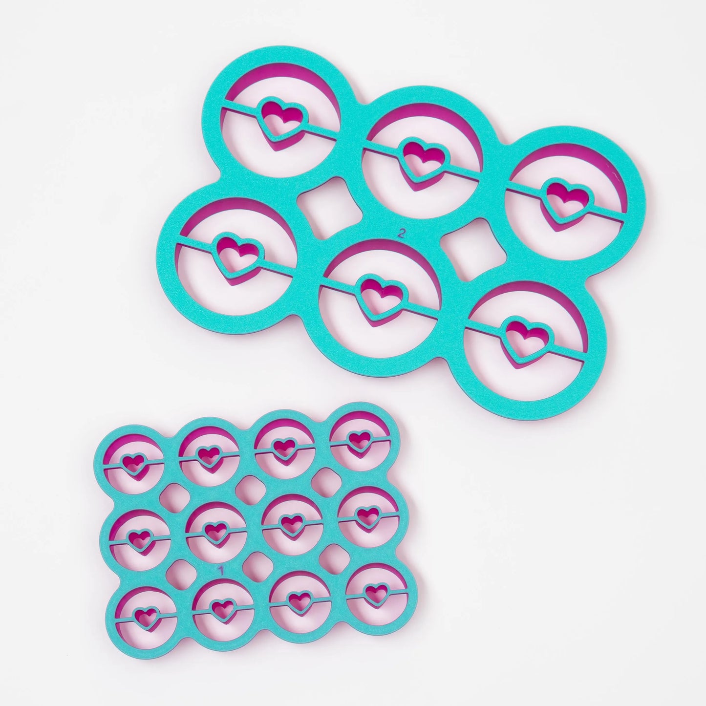 O and DONUT with center HEART cutout - Multi Cookie Cutter (Cuts multiple cookies at Once) (Optional Plunger)