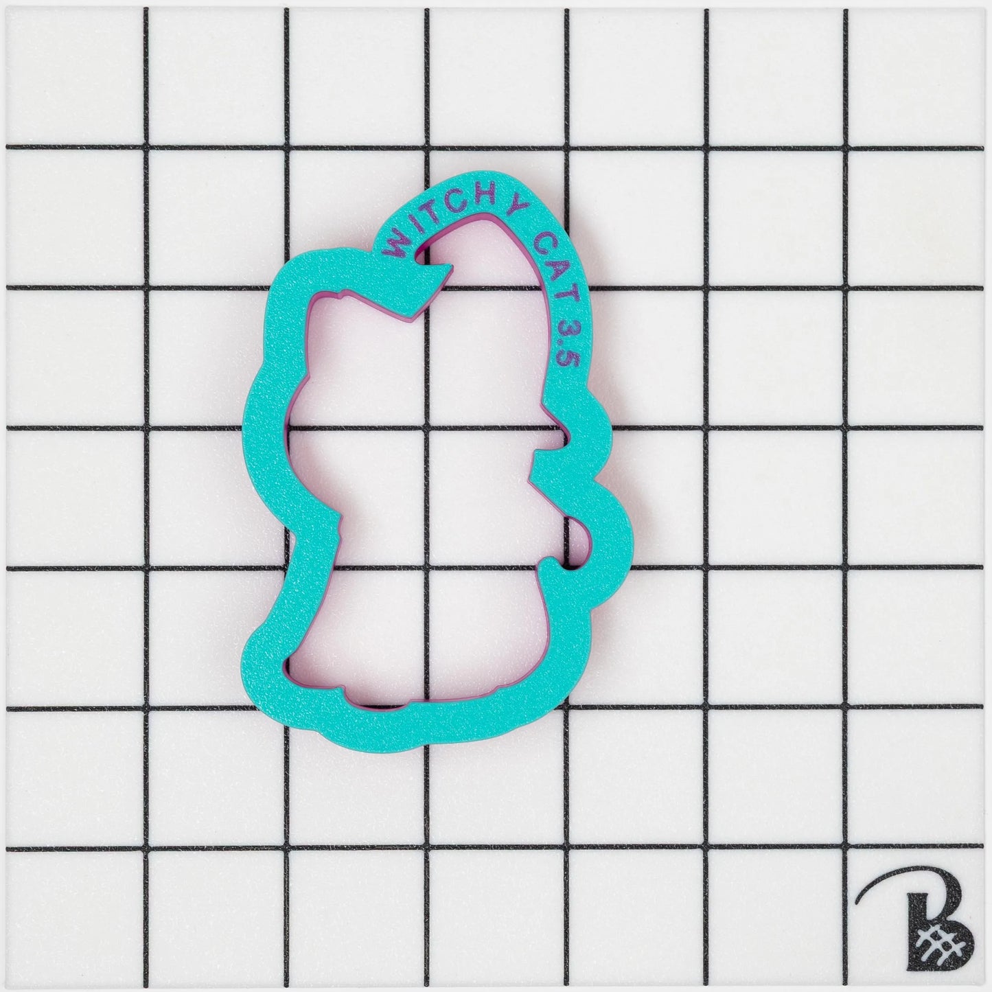 Witchy Cat Cookie Cutter