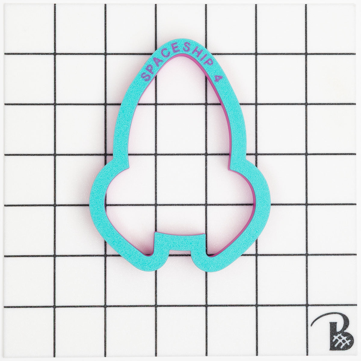 SpaceShip 2 Cookie Cutter (recommend sizing up)