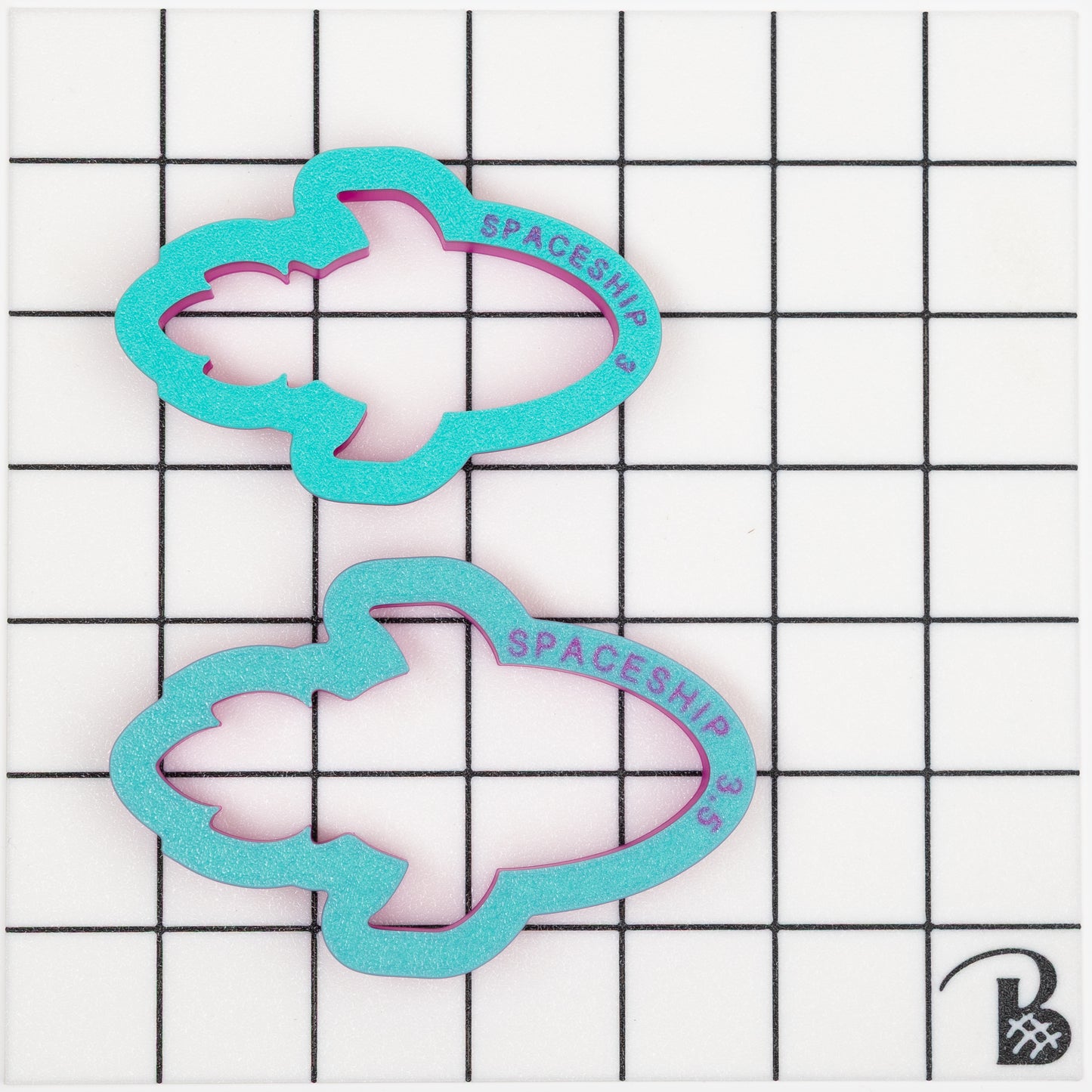 SpaceShip Cookie Cutter (recommend sizing up)