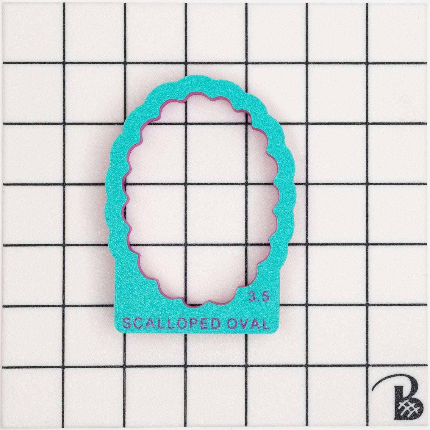 Scalloped Edge OVAL Plaque Cookie Cutter
