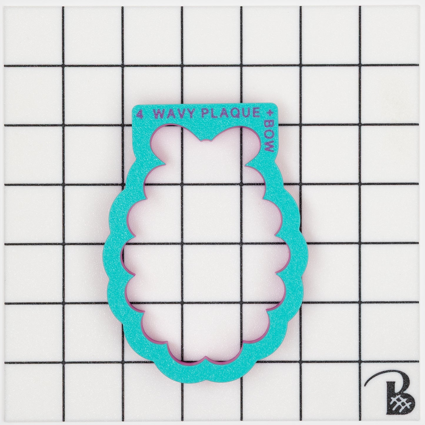 Wavy Oval Plaque with Bow Cookie Cutter | Scalloped Oval