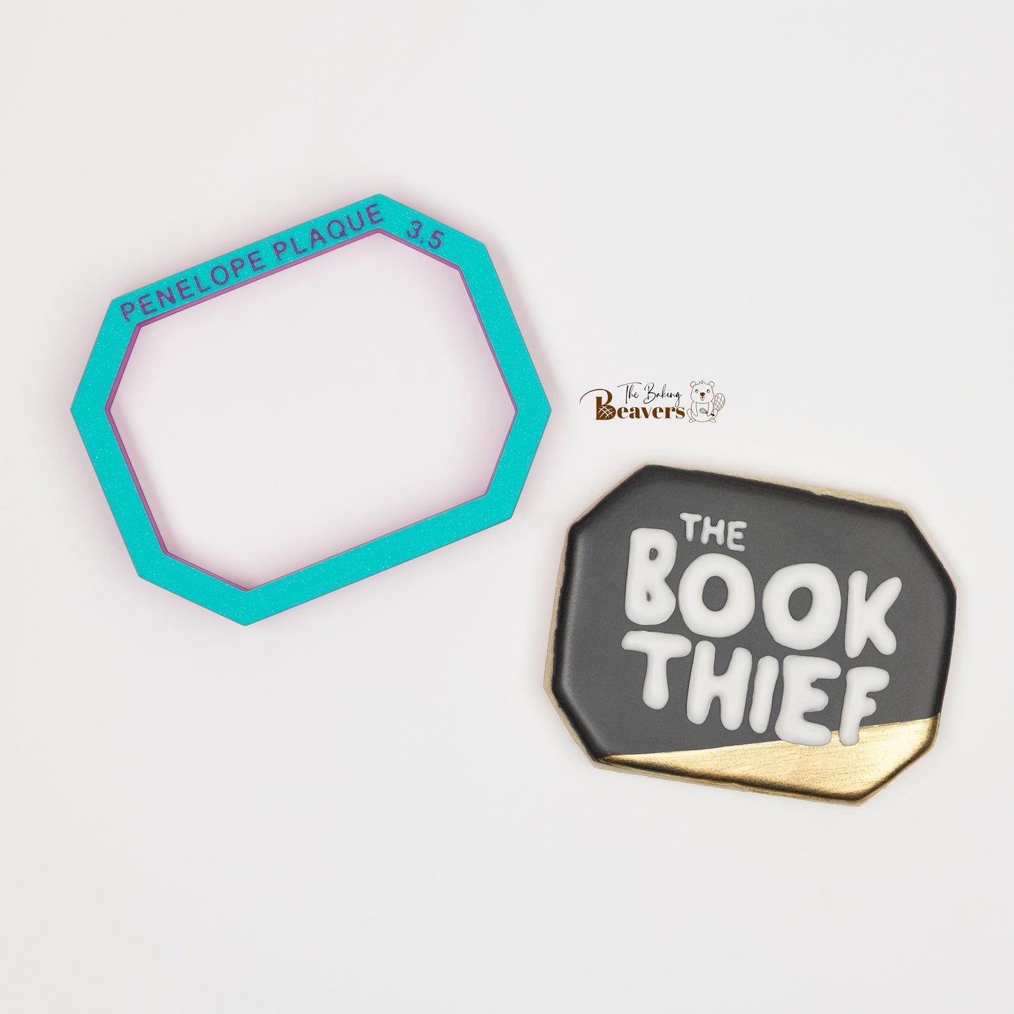 Penelope Plaque / Rectangle with cut corners Cookie Cutter