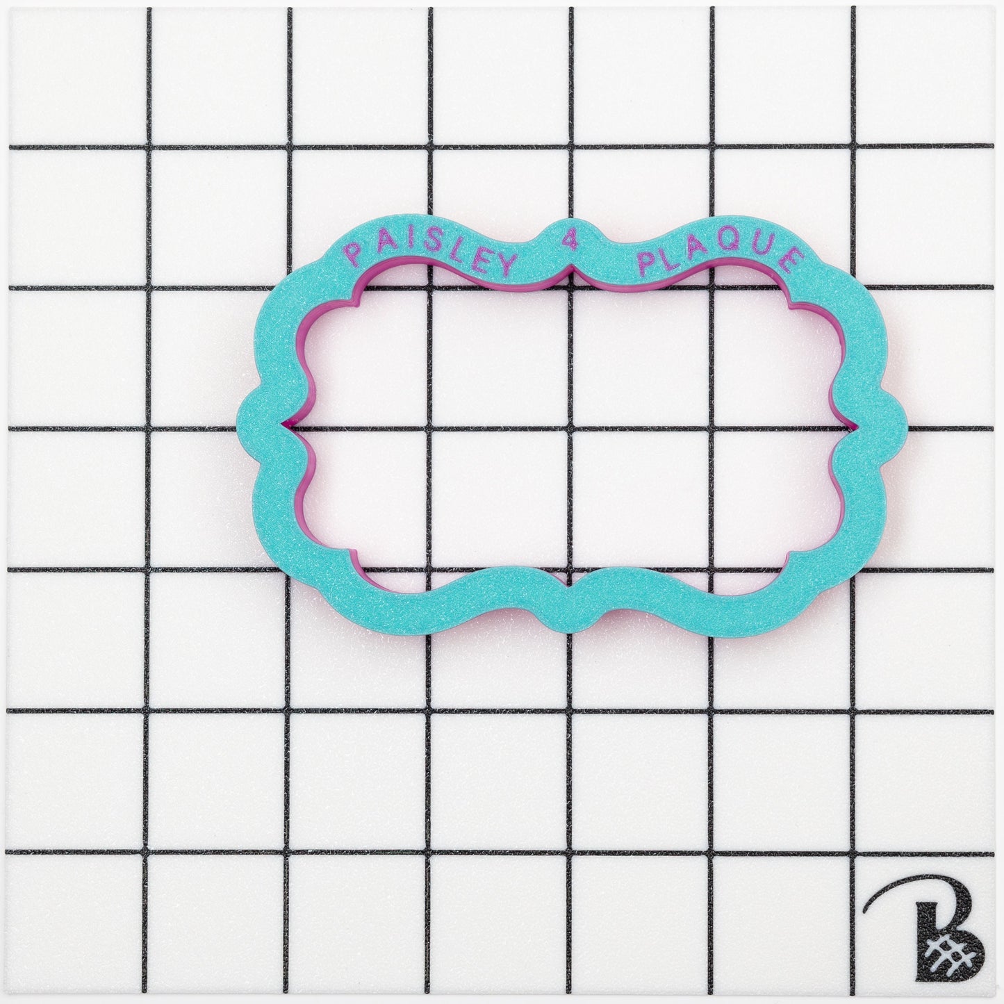 Skinny Paisley Plaque Cookie Cutter (recommend sizing up)