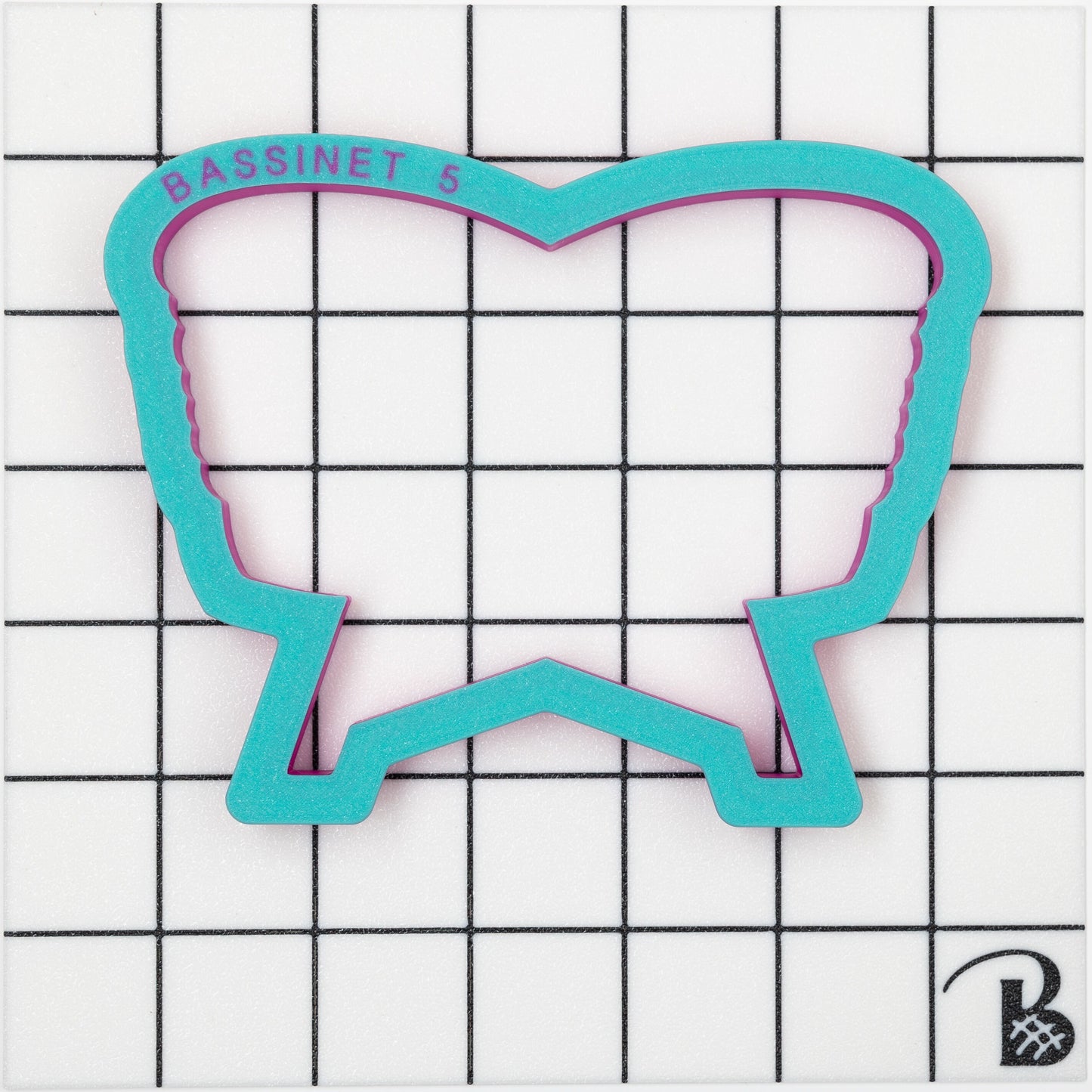 Baby Bassinet with Legs Cookie Cutter
