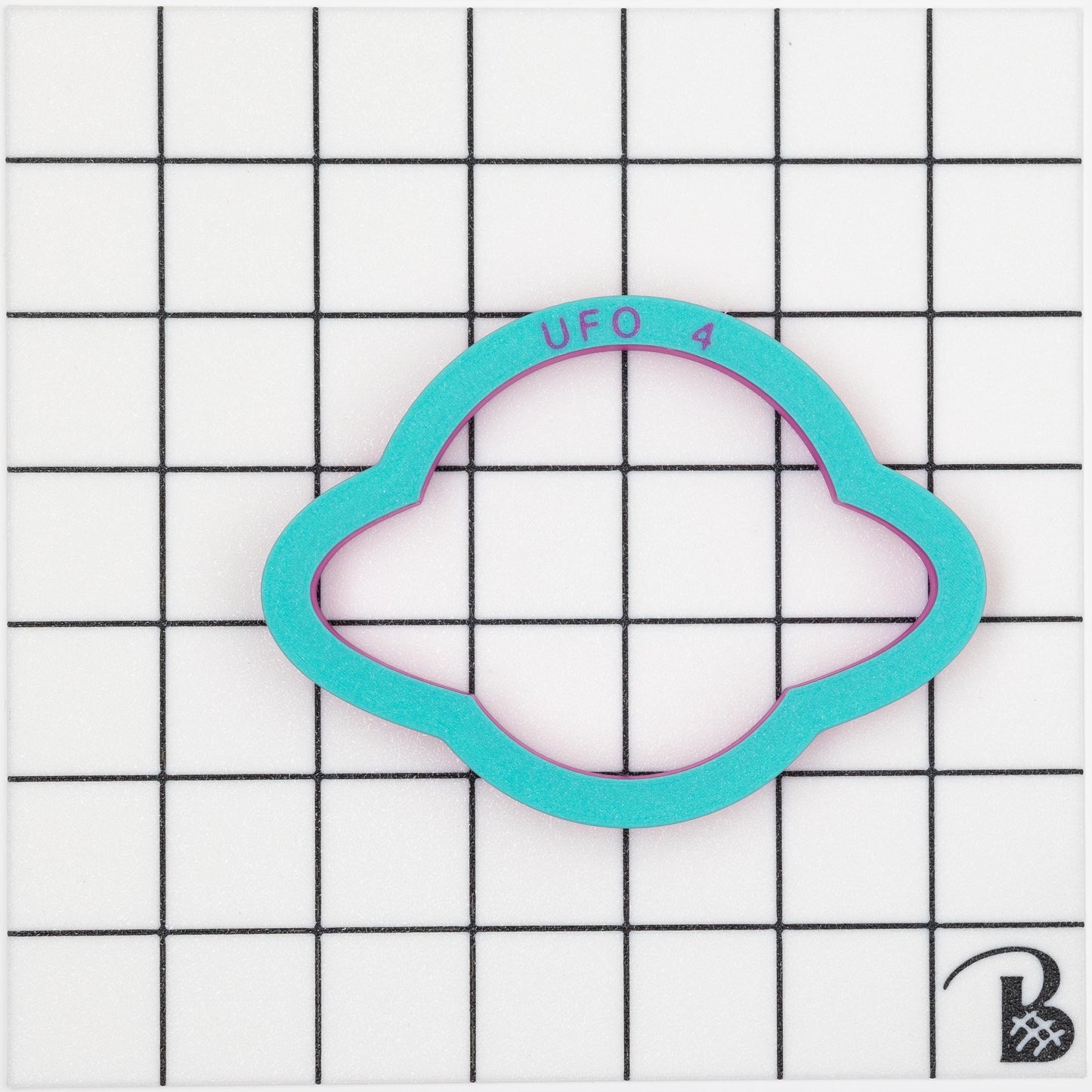 UFO Cookie Cutter (recommend sizing up)