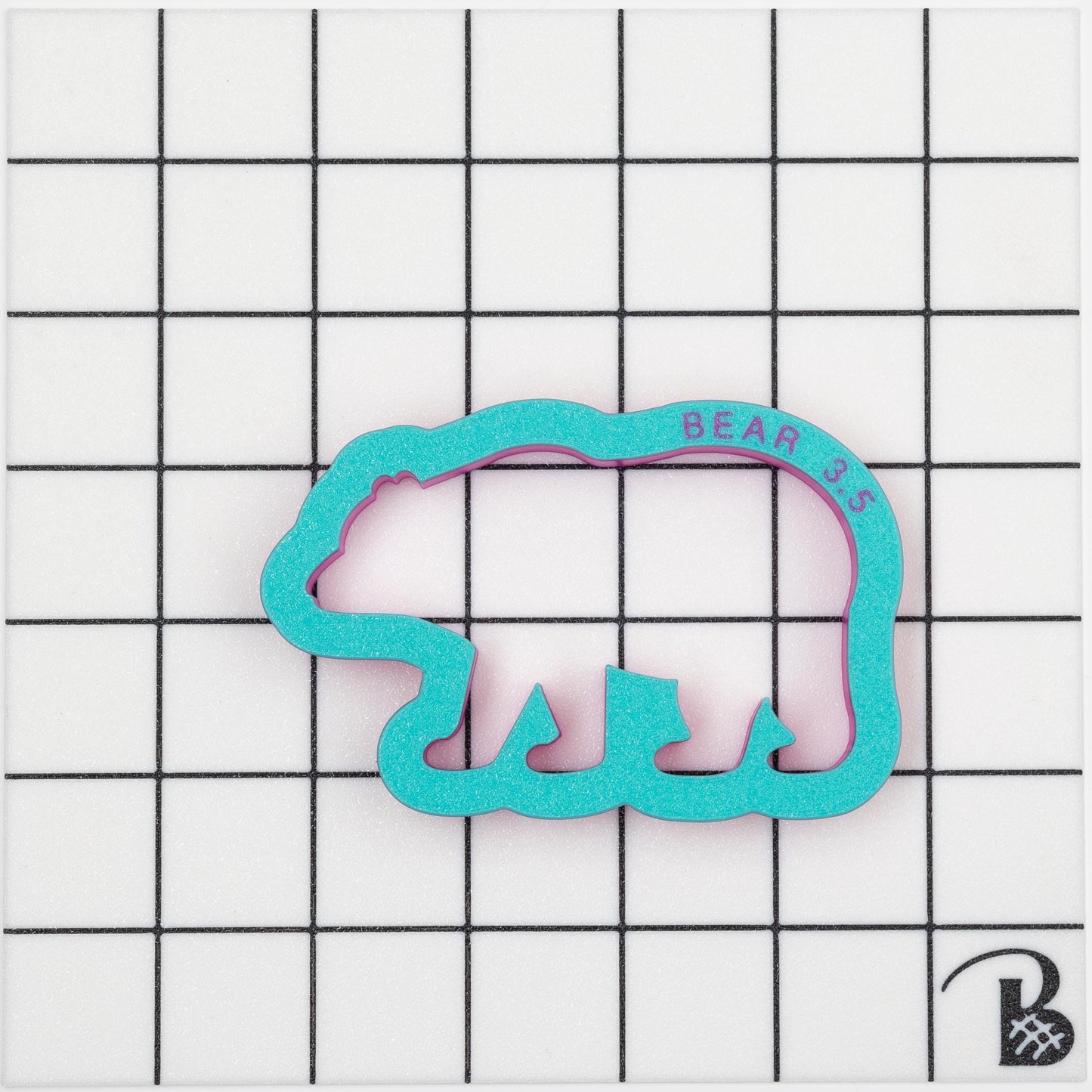 Bear Cookie Cutter (recommend sizing up)