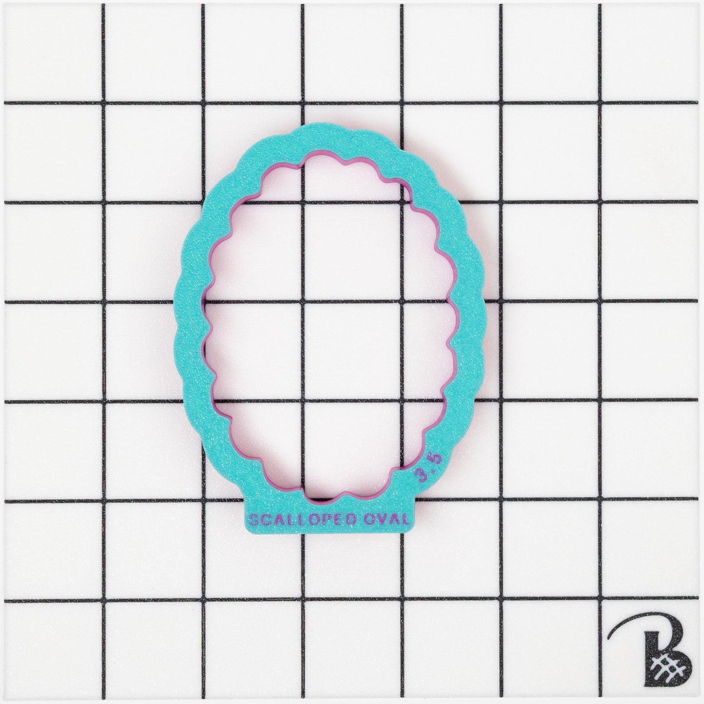 Scalloped Edge OVAL Plaque Cookie Cutter