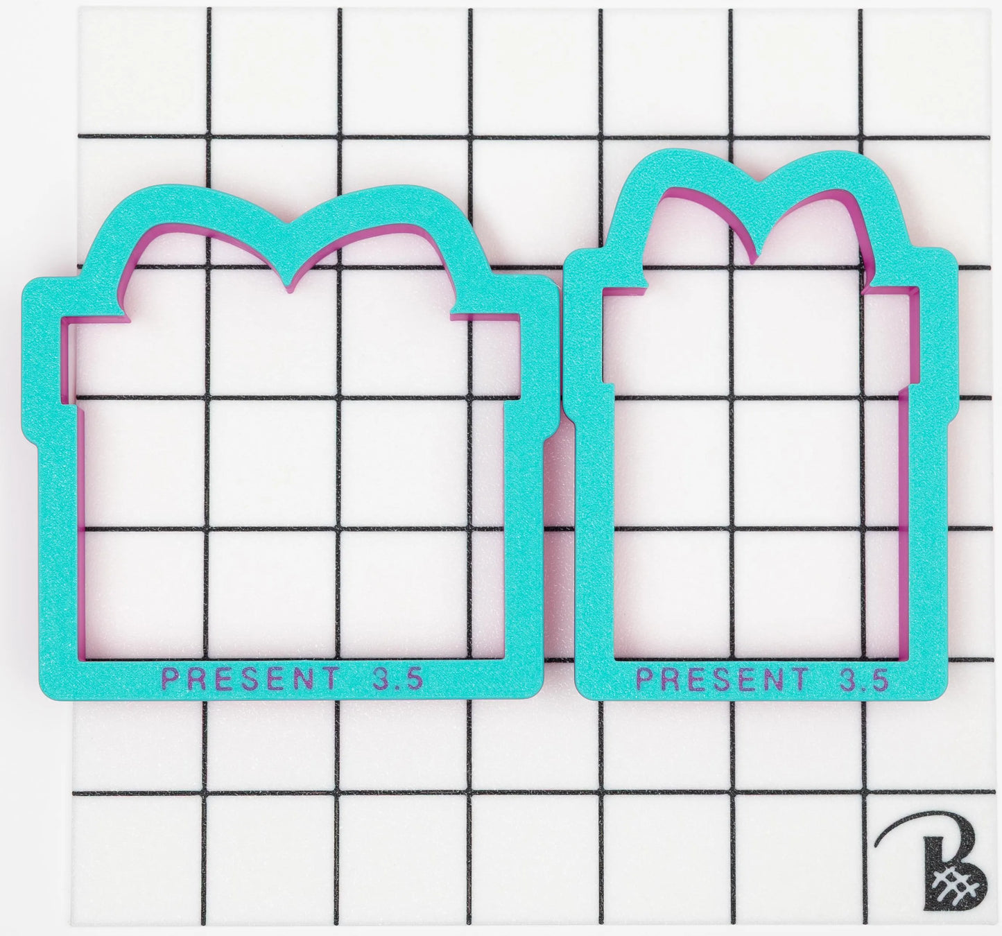 Tall Present Cookie Cutter | Christmas Present cookie cutter